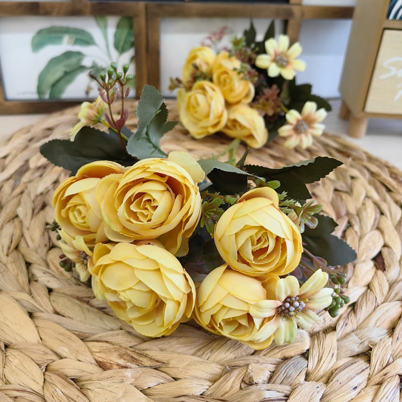 Искусственные цветы в Октябрьске | Цветы искусственные «Камелии с мелкоцветом», желтые, букет