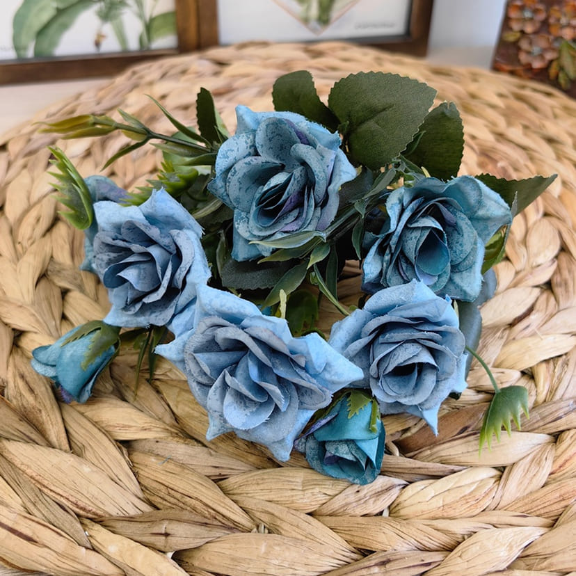 Искусственные цветы в Октябрьске | Цветы искусственные «Розы», синие, букет